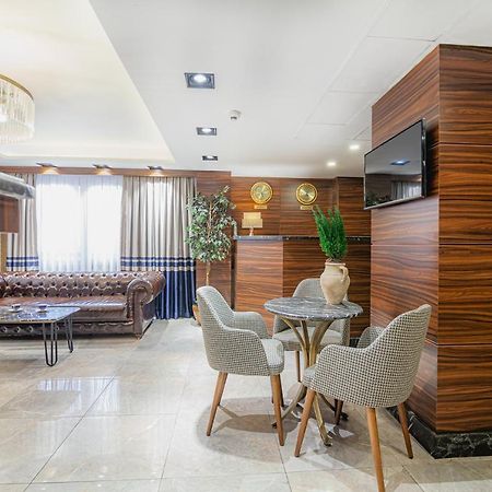 La Palace Suites Sisli Istanbul Exterior photo