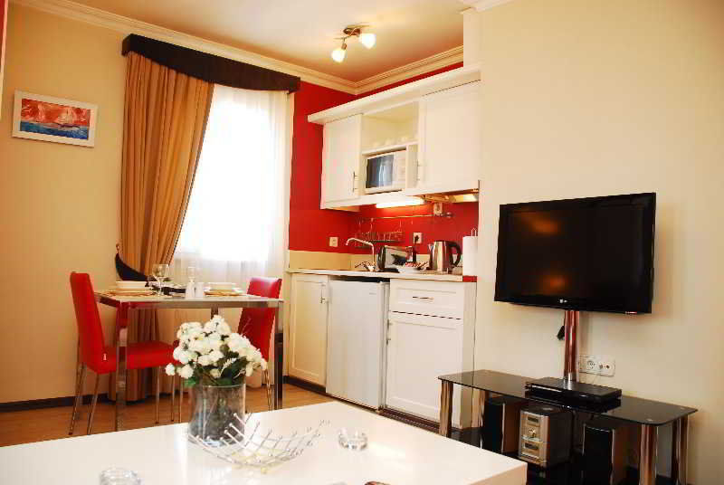 La Palace Suites Sisli Istanbul Exterior photo