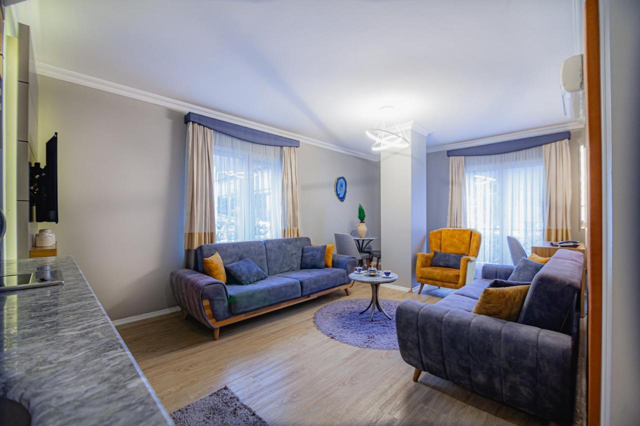 La Palace Suites Sisli Istanbul Exterior photo